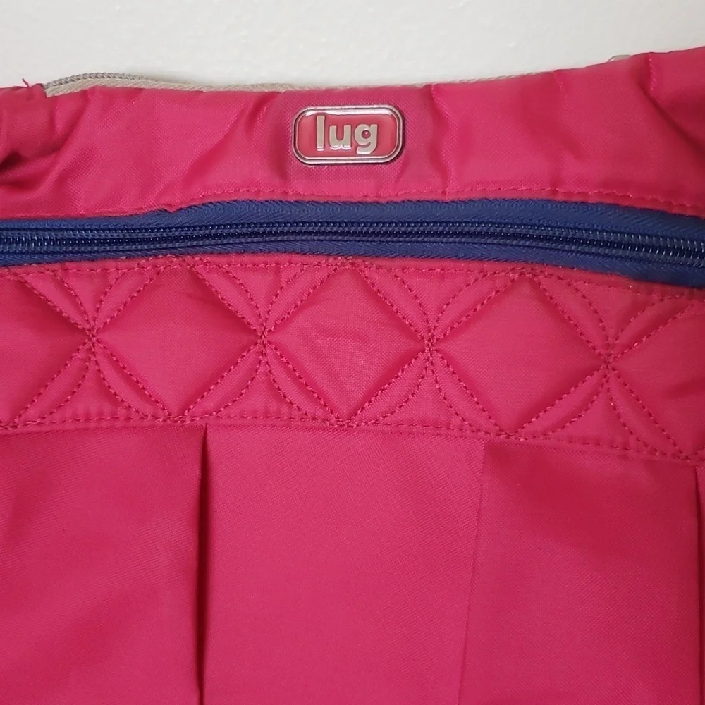 Lug 'swing' crossbody bag, hot pink, 3 sectioned pockets.
